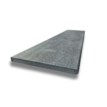 Stopnica-Plomieniowana-G690-Bazalt-polerowana-bullnose-160x40x3-cm--2.webp