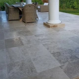 Płytki Trawertynowe wypełnioneszlifowane Light 61x61x1,22.jpg
