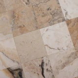 Trawertyn-Philadelphia-Niewypelniony-Szlif-Bebnowany-20,3x20,3x1,2-cm.webp